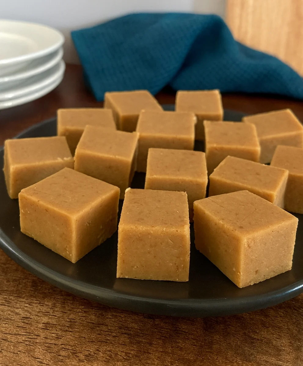 No-Bake Creamy Peanut Butter Fudge Recipe